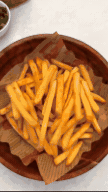 Куриный бургер с картошкой фри